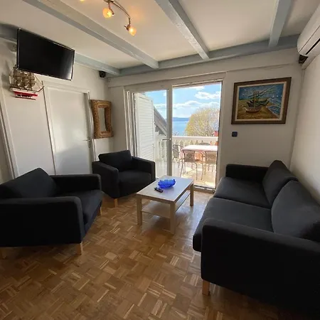 Vacation House Zadar Ferienhaus *